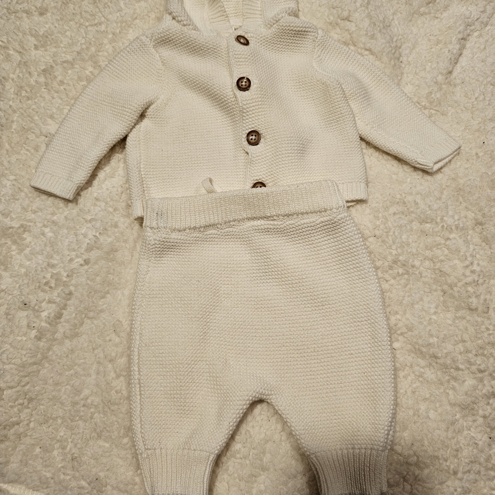 Carter's Cream Matching Set